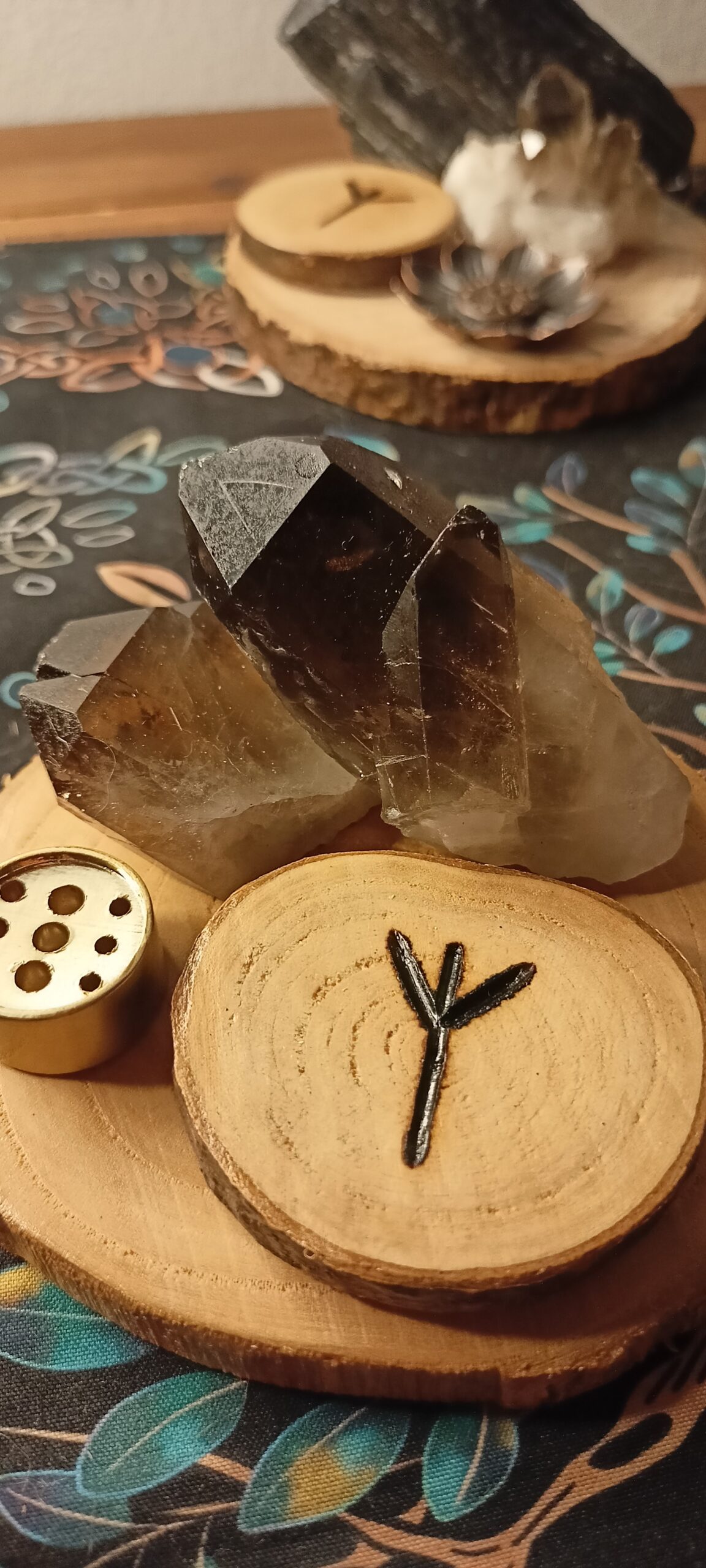 altar punta de cuarzo ahumado